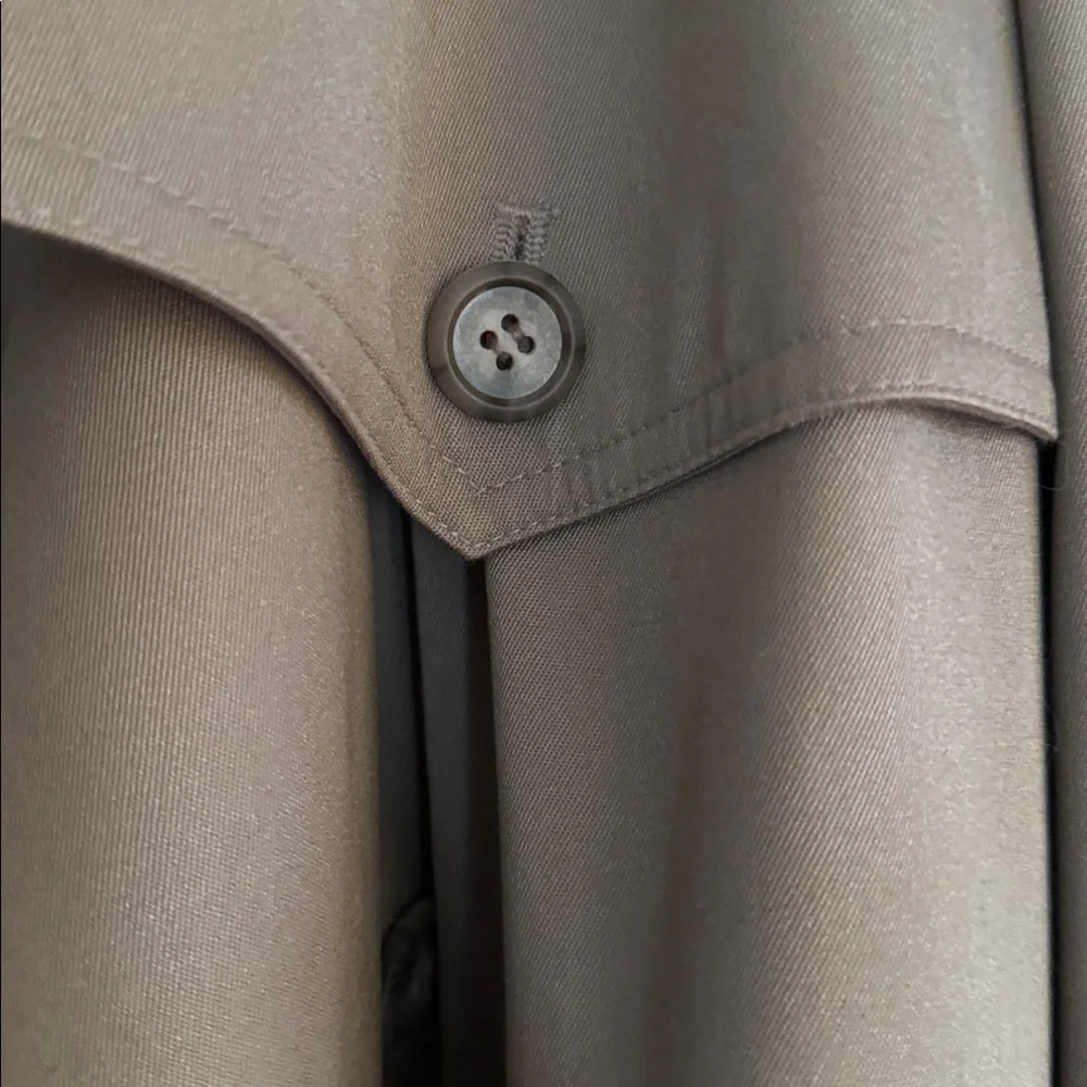VTG Towne by‎ London Fog Trench Coat w/zipper out lining.. 44L Like New